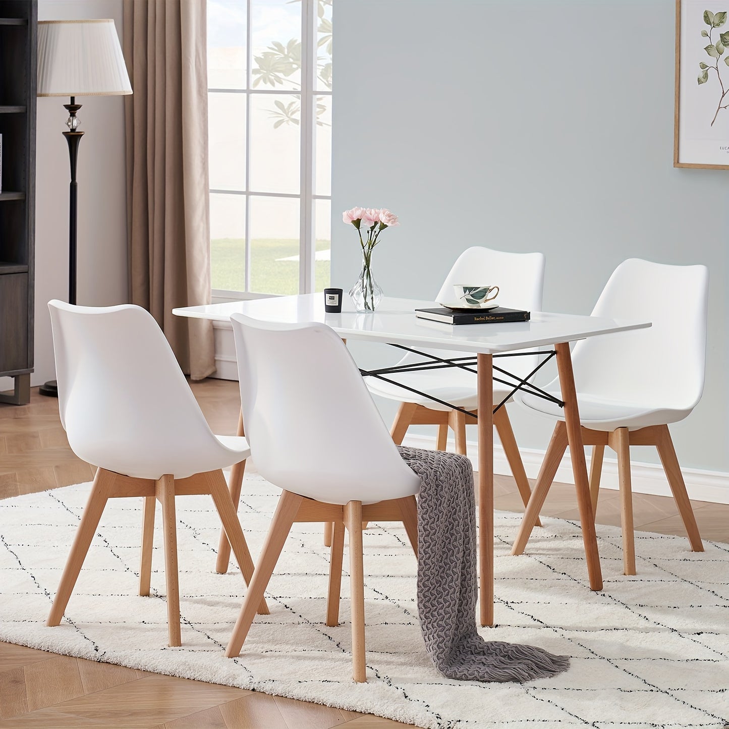 EGOOM Set aus 6 modernen skandinavischen weißen Esszimmerstühlen mit gepolsterter Sitzfläche & massiven Buchenholzbeinen - Hochwertige Polypropylen- Bukenkonstruktion, leicht zu reinigende Oberflächen, ergonomische Rückenlehne – Ideal für Küche, Büro od